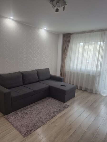 Universitate,metrou,